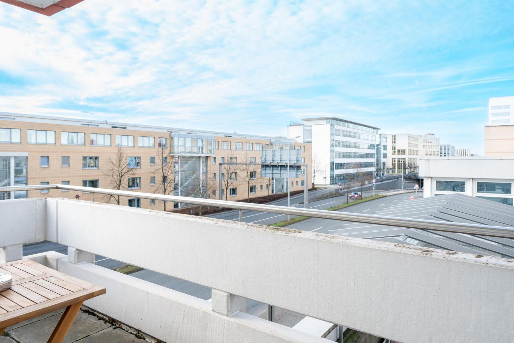 Free Living - City Design Apartments, Zentrum, Outlet, Balkon, Kueche Wolfsburgo Exterior foto